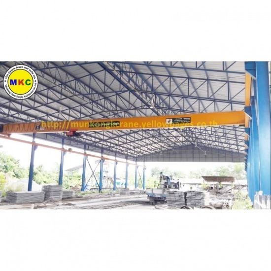 ติดตั้งเครนโรงงาน - มั่นคงเครน ซัพพลาย แอนด์เซอร์วิส - เครนสนาม Gantry Crane